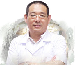 银屑病专科医院医师许德璞